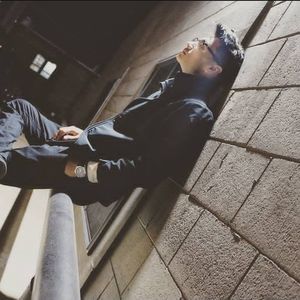 Meet your Posher, Khai